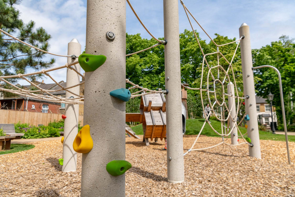 Hornsey Park Slides