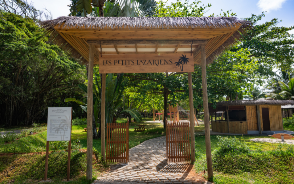 Kempinski Seychelles Resort Slides