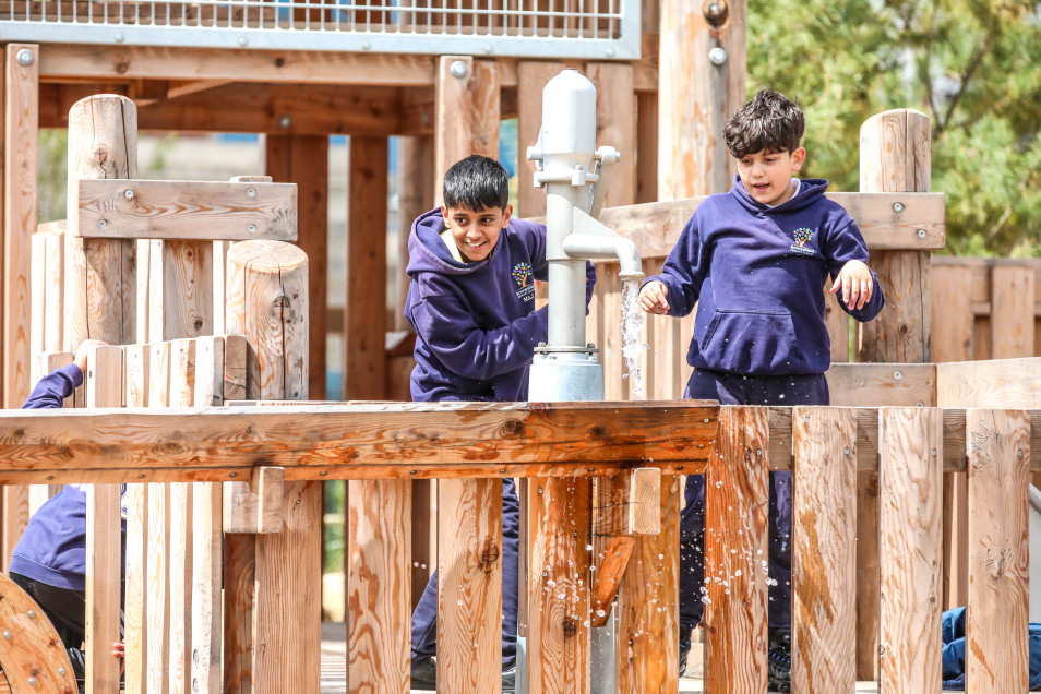 Stockton Waterfront Urban Park -'This is the best playground ever!'